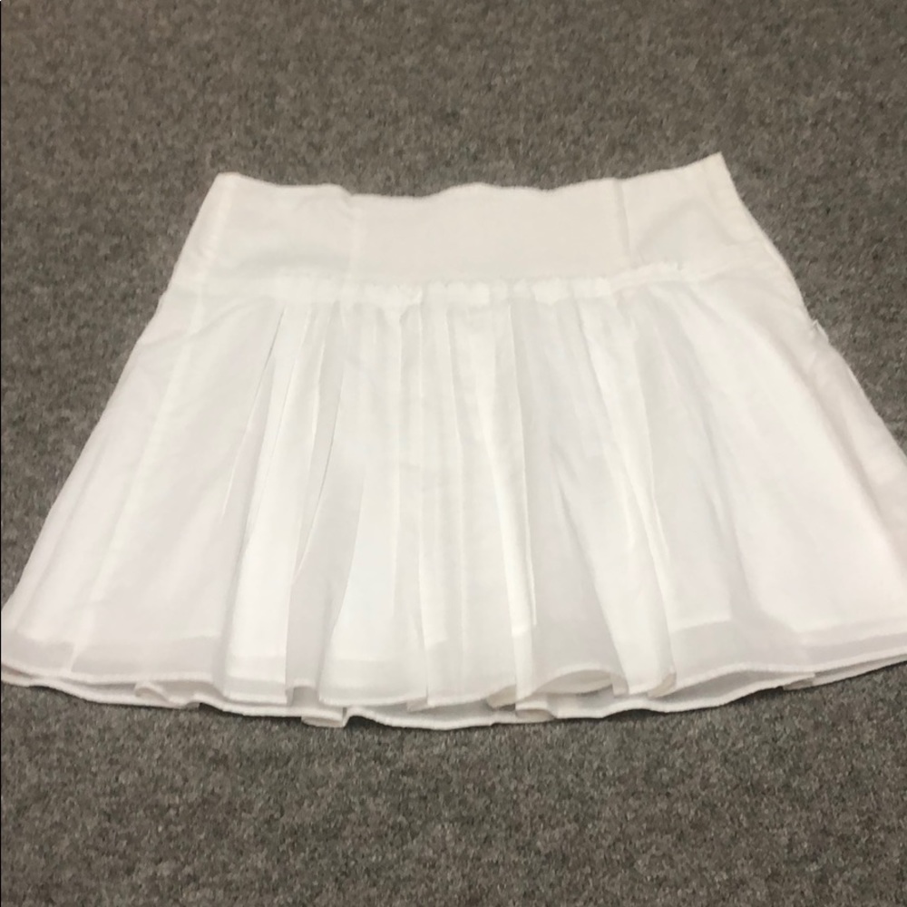 White Banana Republic NWT Size 10 Petite skirt